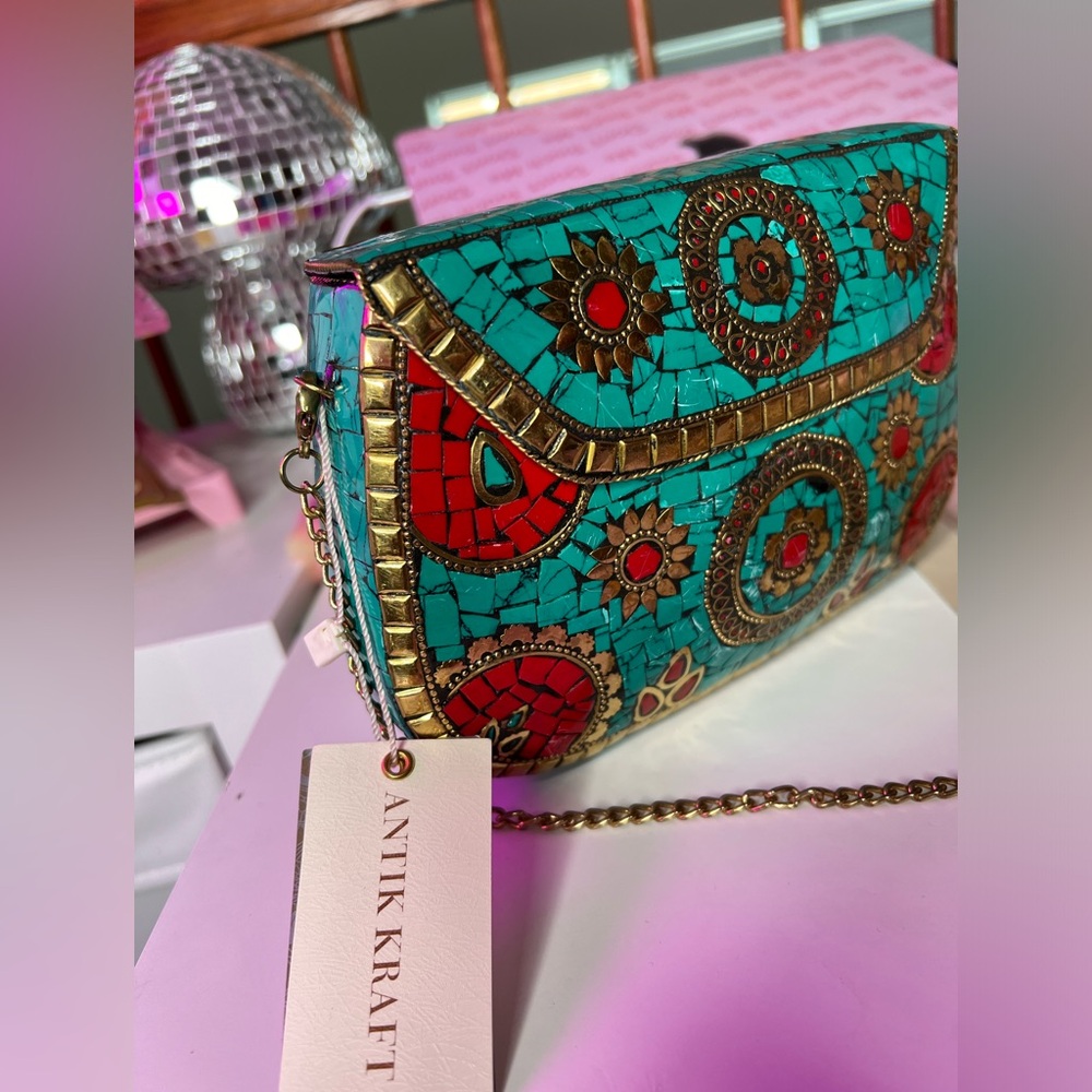 ANTIK KRAFT Metal Clay Clutch Shoulder Crossbody Bag 😍 ~NWT - Picture 3 of 13